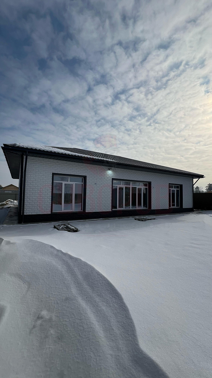 Дом/Коттедж | 4-комнатный | 195 м.кв. | 20500000.00 руб.