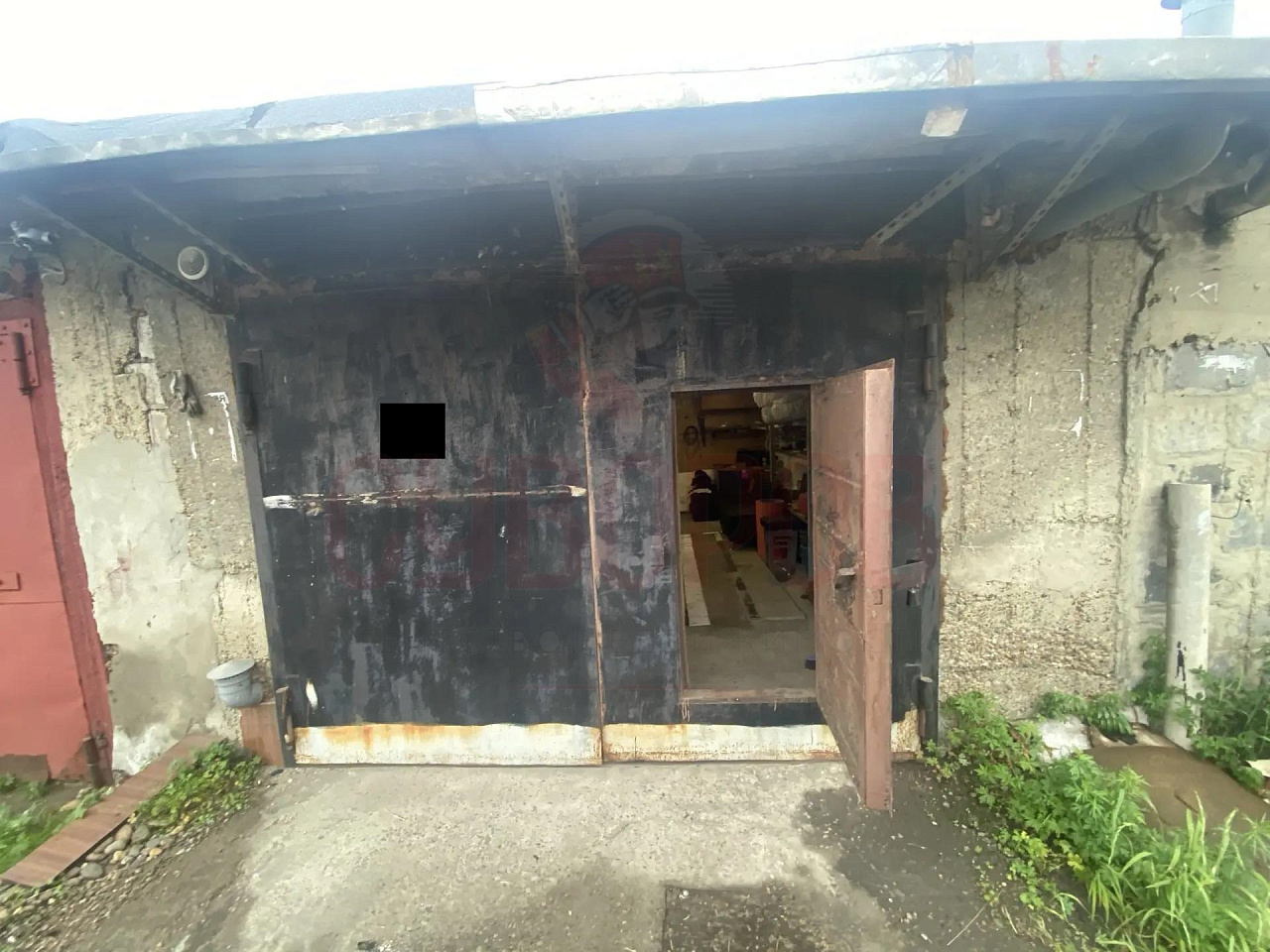 Гаражи и машиноместа |  м.кв. | 500000 руб.