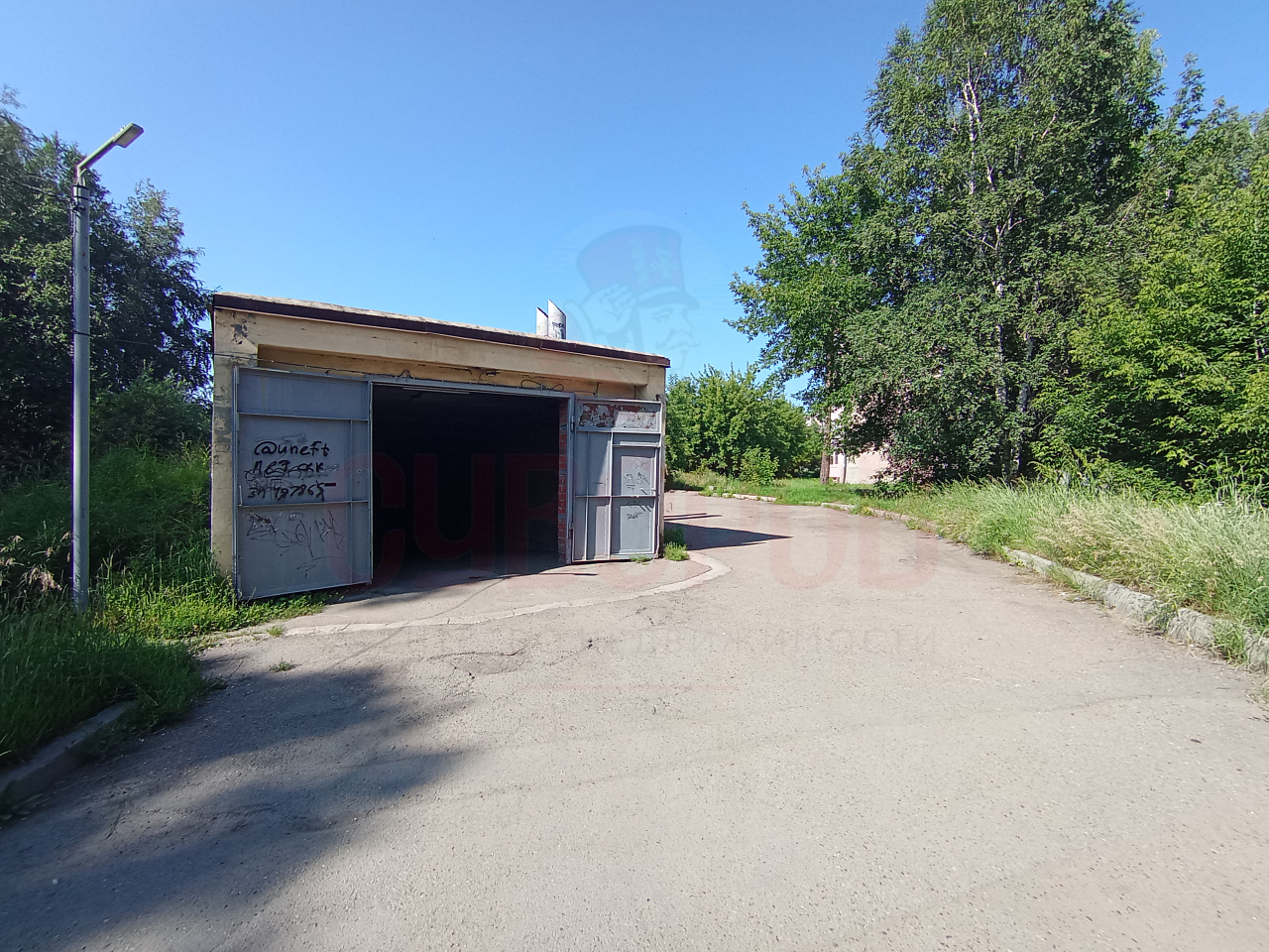 Гаражи и машиноместа |  м.кв. | 2000000 руб.