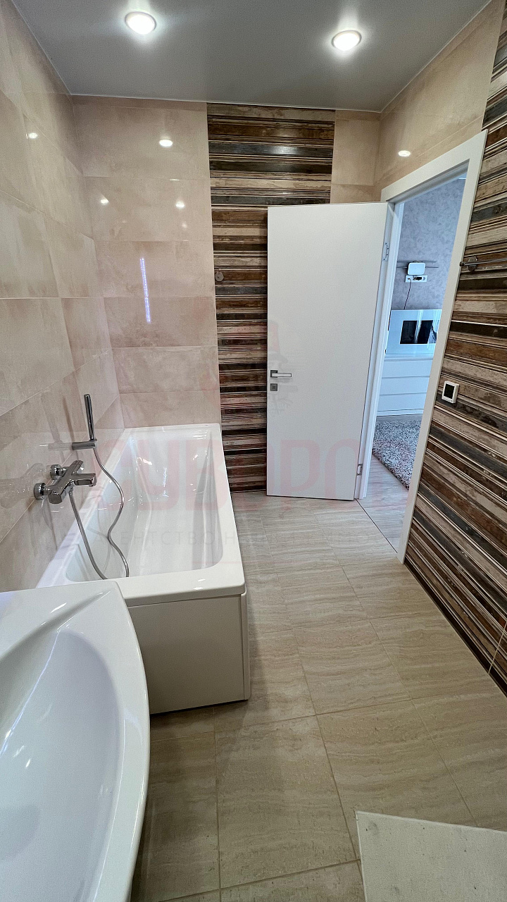 Квартира | 4-комнатная | 115 м.кв. | 11 505000.00 руб.