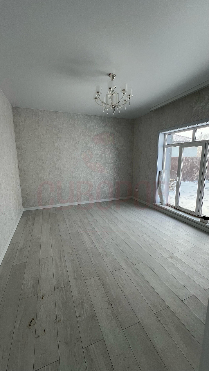 Дом/Коттедж | 4-комнатный | 195 м.кв. | 20500000.00 руб.