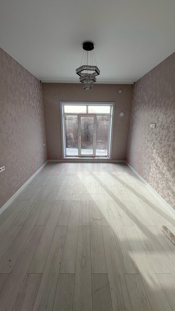 Дом/Коттедж | 4-комнатный | 195 м.кв. | 20500000.00 руб.