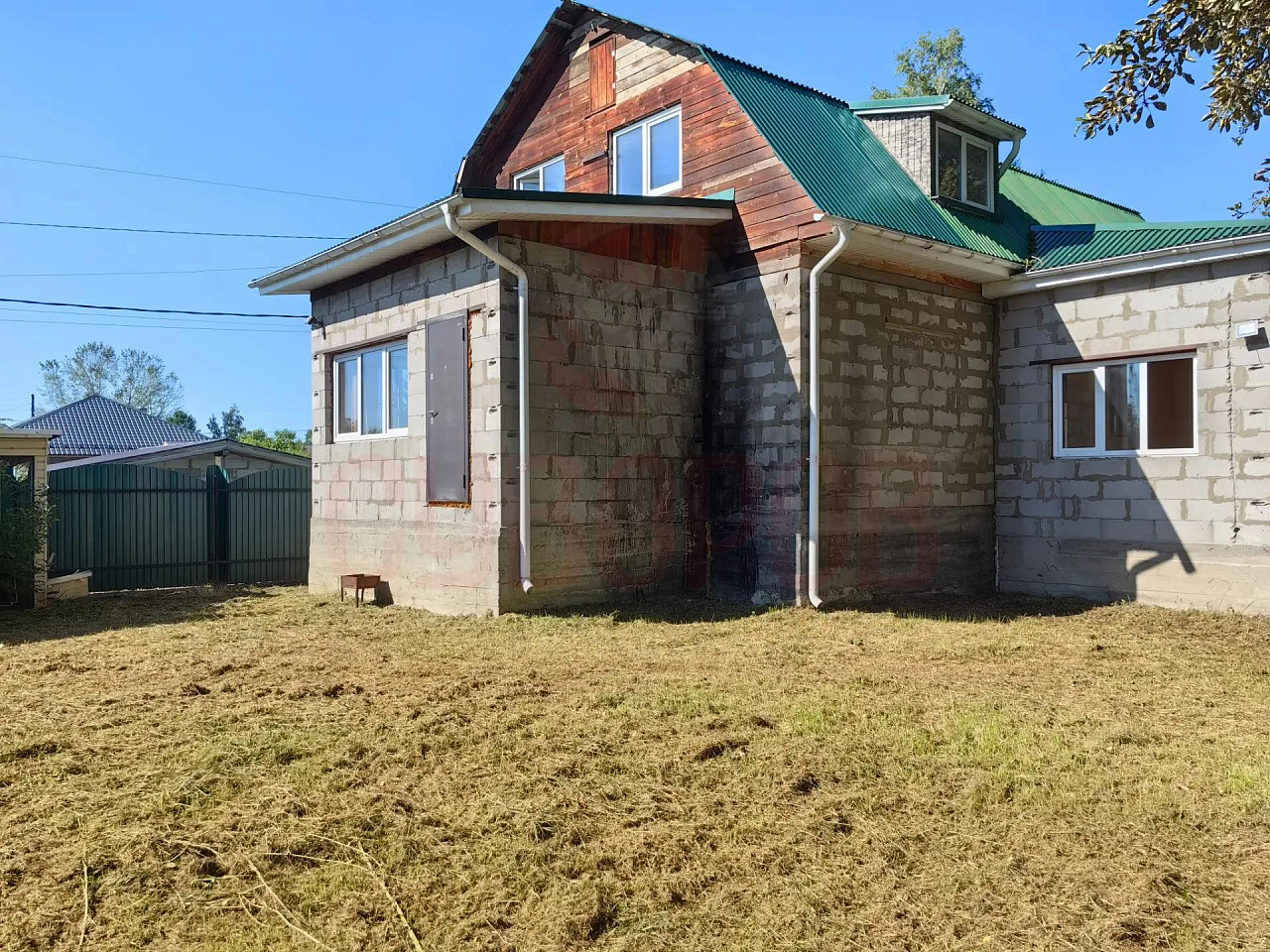 Дома, дачи, коттеджи | -комнатный | 233 м.кв. | 6800000 руб.
