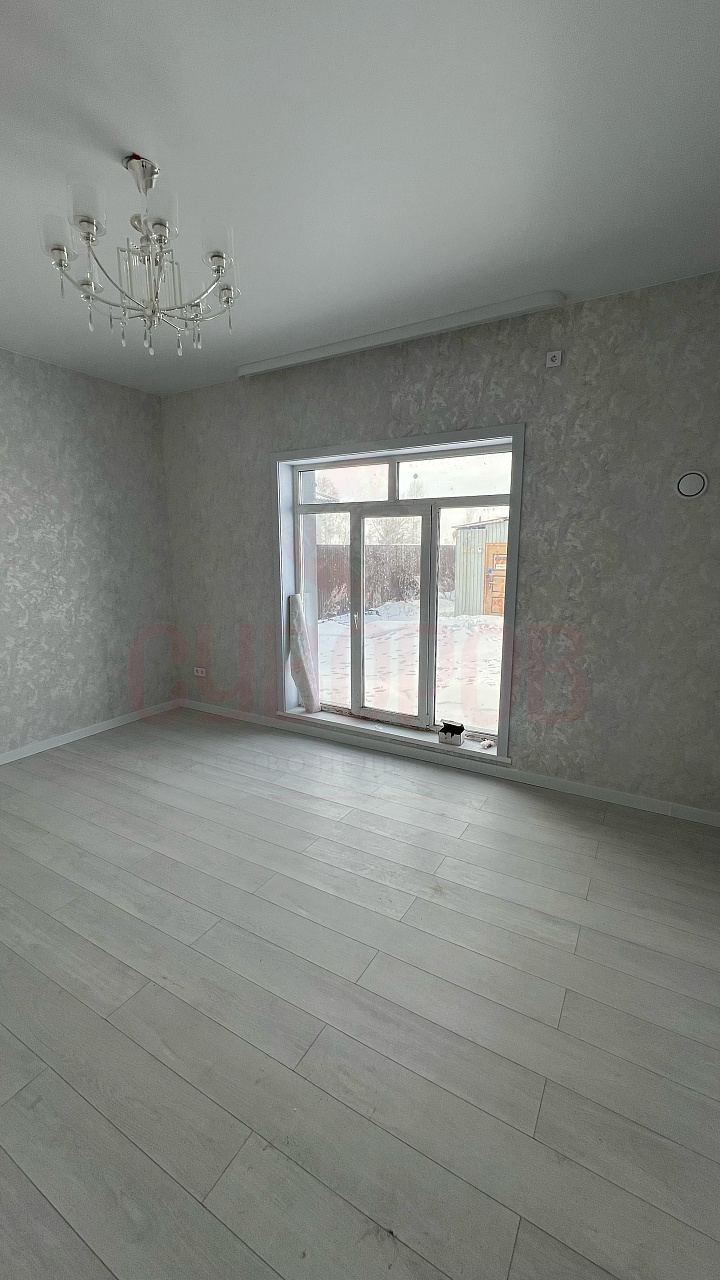 Дом/Коттедж | 4-комнатный | 195 м.кв. | 20500000.00 руб.