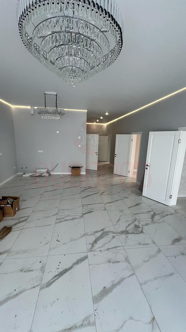 Дом/Коттедж | 4-комнатный | 195 м.кв. | 20500000.00 руб.