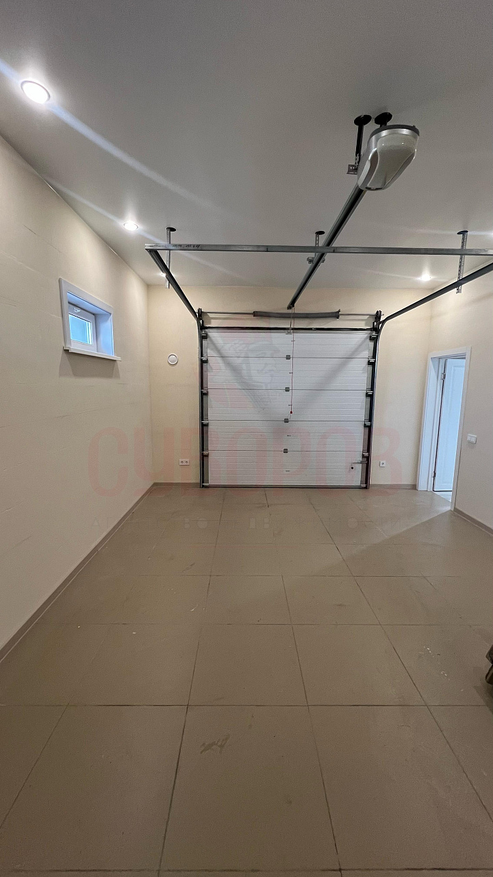 Дом/Коттедж | 4-комнатный | 195 м.кв. | 20500000.00 руб.
