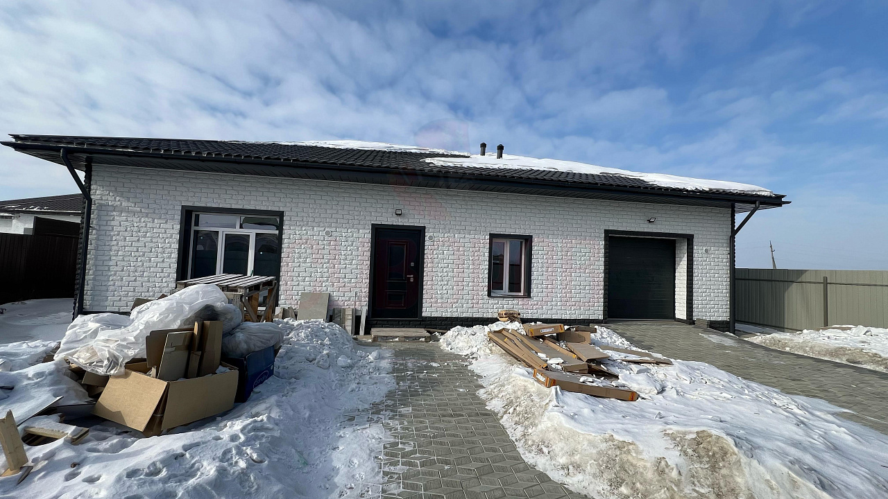 Дом/Коттедж | 4-комнатный | 195 м.кв. | 20500000.00 руб.