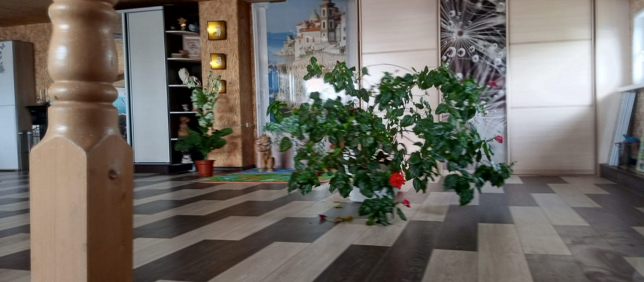 Дом/Коттедж | -комнатный | 200 м.кв. | 15000000.00 руб.